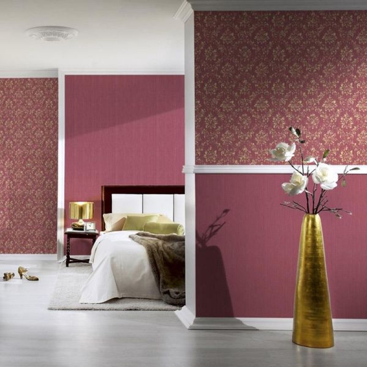 Ton sur ton behang Profhome 306836-GU textiel behang gestructureerd tun sur ton mat purper 5,33 m2