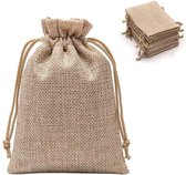 Cadeauzakje - 50 stuks - Linnen Drawstring Tassen - Met verstelbaar trekkoord - Cadeauverpakkingen - Stoffen tas voor schildermaterialen - Geschikt voor bruiloften, kinderfeestjes en als gastgeschenk - 9x7 cm