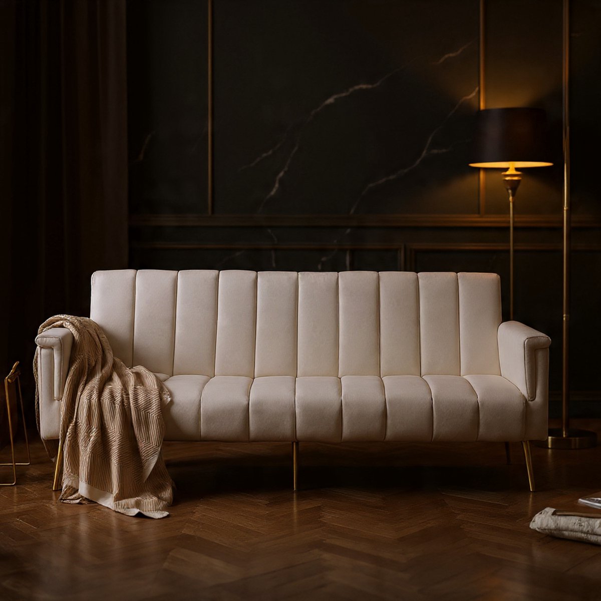 Luxe Inklapbare 4-Zits Slaapbank van Fluweel – Beige, Moderne Convertible Bank met Verstelbare Rugleuning en Armleuningen voor Woonkamer, Slaapkamer, Thuisbioscoop en Logeerkamer - House&Garden