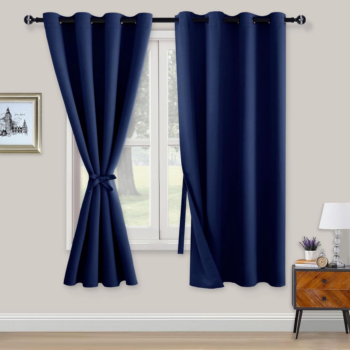Famanu Gordijnen - ondoorzichtig - verduisteringsgordijnen - gordijn met inslagringen - slaapkamer - gordijnen met embrace - thermische bescherming tegen kou - verduistering - 2 stuks - 160 x 132 cm - donkerblauw