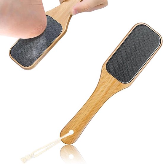 Eeltvijl van nanoglas met groot paneel en lange handgreep voor effectieve eeltverwijdering - ideaal voor voetverzorging en massage.