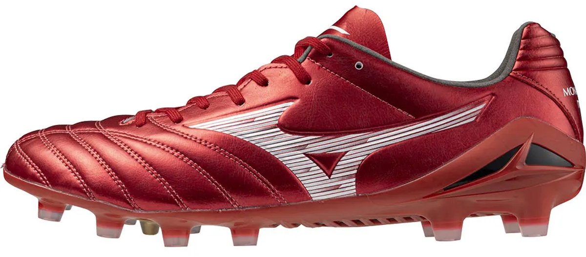 Rode Mizuno Monarcida Neo III Pro FG voetbalschoenen, EU 40 1/2, met gestroomlijnd ontwerp en comfortabele pasvorm.