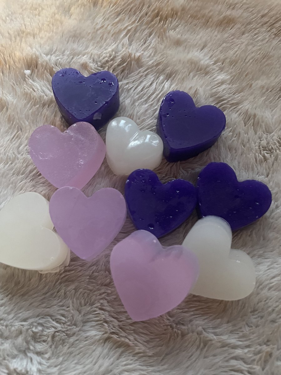Valentijns Zeephartjes Zakje met 9 stuks 75 gram Puur Natuur!! van OmAnne Inclusief verzending OP = OP!!