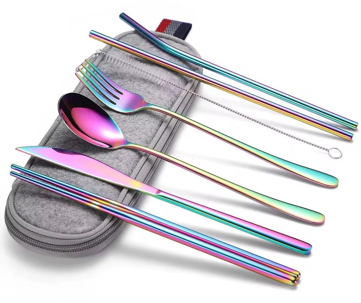 Luxe RVS Bestekset Regenboog – 7-Delige Herbruikbare Bestek Set met Mes, Vork, Lepel, Eetstokjes en Rietjes – Inclusief Opberg Etui – Duurzaam Reisbestek