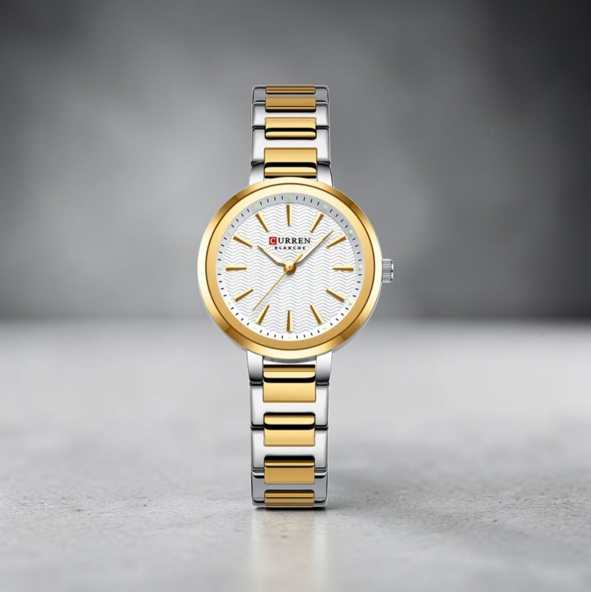 CURREN 9109 Dameshorloge Goudkleurig Met Witte-Witgouden Wijzerplaat - Quartz Polshorloge met RVS Band, Lume Wijzers, Golfpatroon en 3ATM Waterbestendig - 5 Kleurvarianten - 32mm Dial