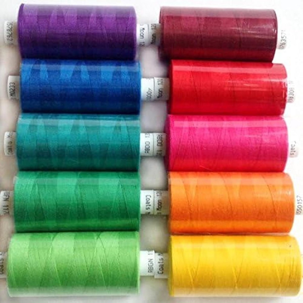 10x Polyester Naaigaren Set Rood - 1000 Yards Overlocker en Naaimachine Draad
