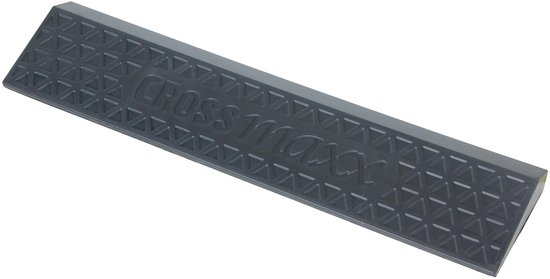 Zwarte squat wedge met 'Crossmaxx' logo en textuur, schuin van bovenaf gefotografeerd.