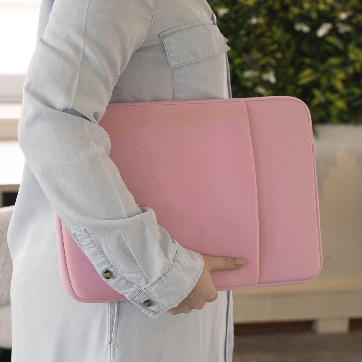 Roze laptophoes 13-14 inch waterafstotend schokabsorberend slank met zachte voering en ritssluiting - Afbeelding 3