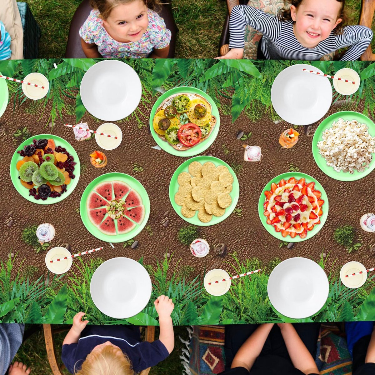 Tafelkleed voor Kinderfeestje met Dinosaurus en Bosdieren Thema