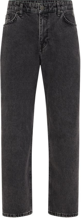 Jean noir coupe ample, jambe droite, avec fermeture boutonnée.