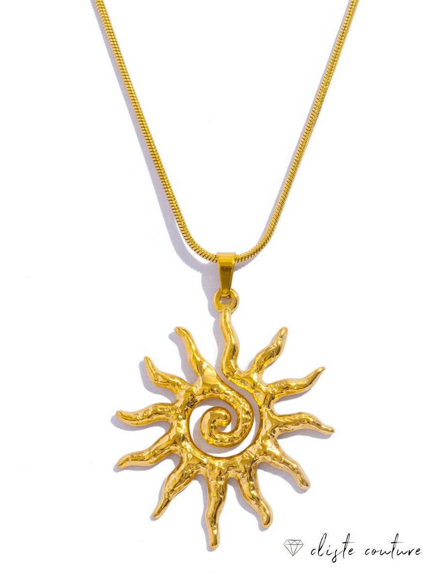Cliste Couture - Zonnecharme ketting - Sieraden - Vrouwen Ketting - Goudkleurig - Ketting Dames - vadeau voor vrouwen