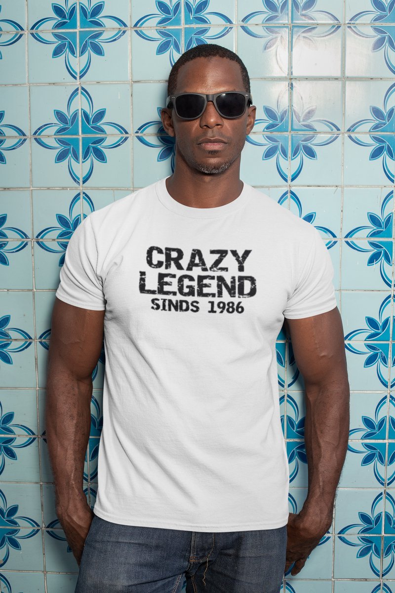 1986 Jaar Wit T-shirt Heren - Maat M- Legend - Verjaardag Cadeau Mannen - Limited Edition