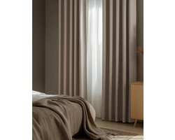 HOOMstyle Kant en klaar gordijn met haakjes Luna - 100% Verduisterend - Plooiband - 140x270 - Zand / Taupe