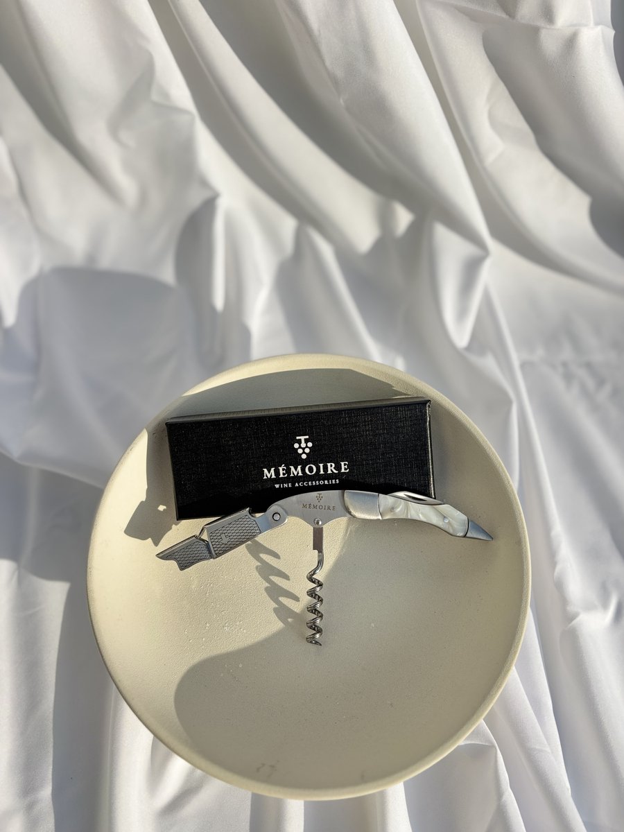 Mémoire® Couteau Sommelier Résine Maanwit & RVS - Kurkentrekker van Edelhars - 3 in 1 Sommelier mes met Flessenopener en Foliesnijder - Stijlvolle en Duurzame Wijnopener - Perfect voor Horeca en Thuis - Premium Kelnermes voor Wijnliefhebbers — cadeau in Kookcadeaus - foto 2
