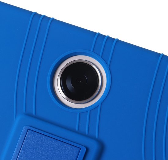 Blauw hoesje met golvende lijnen, met een uitsparing voor de camera.