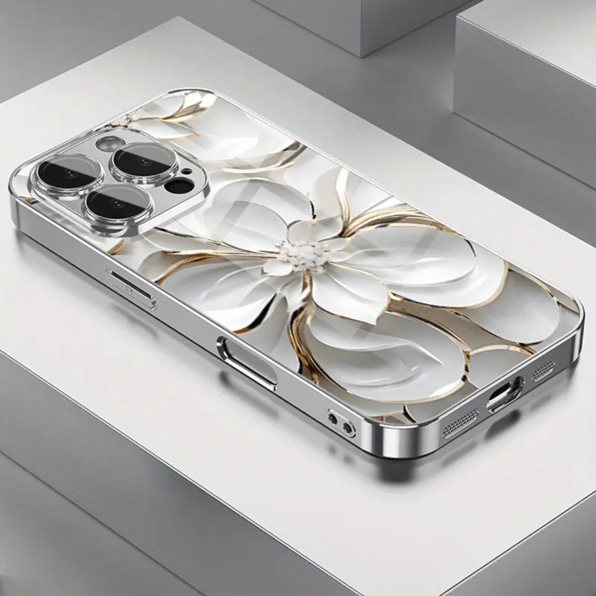 Iphone 16 pro hoesje met bloemen - iphone Hoesje- Apple - 16 pro hoesje- Draadloos opladen- cadeau -Licht Luxe Elegante Keramische Textuur Gouden Draad Wit Bloemenpatroon Elektrolytisch Glas Mobiele Telefoonhoes