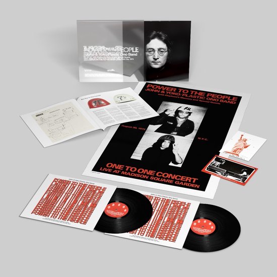 Set met John Lennon en Yoko Ono: "Power to the People". Bevat twee elpees, posters, boekjes en foto's.