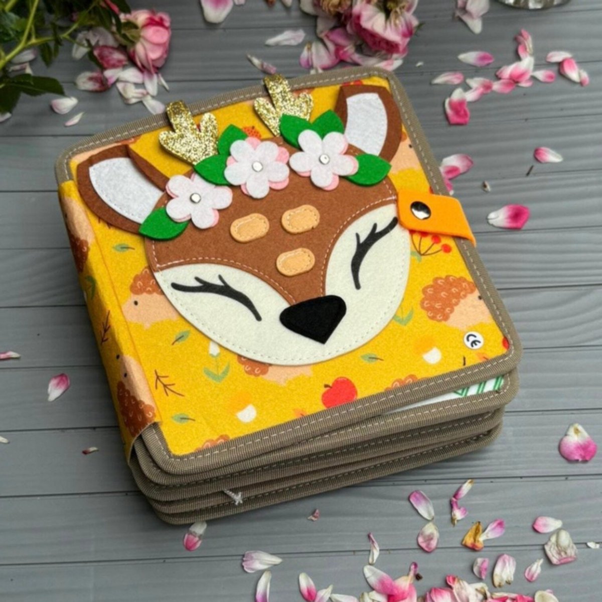Joymaxx Montessori Busy Board - Baby Speelgoed 1 jaar - Activiteitenboek voor Peuters - Sensorisch Speelgoed 6 maanden tot 2 jaar - Montessori Speelgoed voor Onderweg - Cadeau Meisjes 18 maanden — afbeelding 6