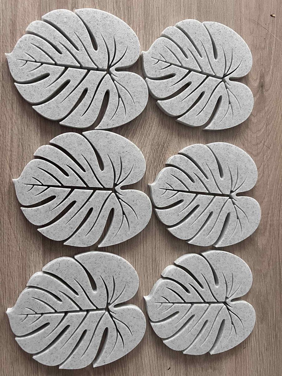 Luxe Marmeren Onderzetters met Houder - 6 stuks - Onderleggers voor Glazen - Glasonderzetters voor op Tafel - Coasters - Wit – Bladvorm - 3D print