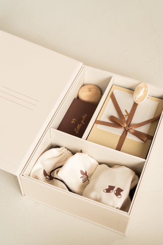 Pure Moms - Luxe Memory box - Zeer luxe Baby Geschenkset - 24 delig Herinneringendoos - Kraamcadeau - Babyshower - Cadeau - inclusief inktafdrukje van Pure Moms — afbeelding 5