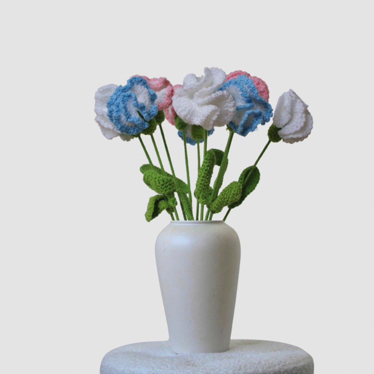 Woolbloom - kunstbloemen - Gehaakte Bloemenboeket - Anjers - interieurdecoratie - onderhoudsvrij