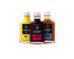 Hete Sauzen Pakket - Carolina Reaper, Habanero & Ananas, Ghost pepper & Bosbessen - Pittige saus als cadeau - Pikante hot saus - Brievenbus Cadeau - Natuurlijk, Homemade, Vegan - Saus Met Pit - 3 x 100ml