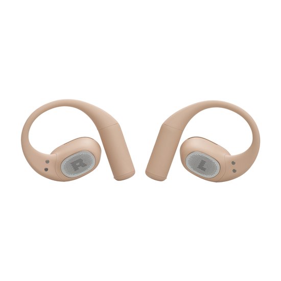 Twee beige JBL oordopjes met oorhaken en luidsprekerdetail.