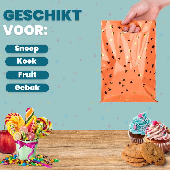 Oranje uitdeelzakje met gouden sterren, geschikt voor snoep, koek, fruit en gebak.