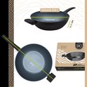 Wokpan met deksel, diameter 32,8 cm, hoogte 11,1 cm, volume 5,8 L.