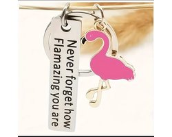 GoedeDoelen.Shop | Sleutelhanger Flamazing | Flamingo Sleutelhanger | Sleutelring 3 CM | Teksthanger 5 CM | Flamingo-hanger: 4 CM | Tashanger | Sleutelbos | Flamingo | Sleutelring | Fiets Sleutelhanger | Auto Sleutelhanger | Huis Sleutelhanger