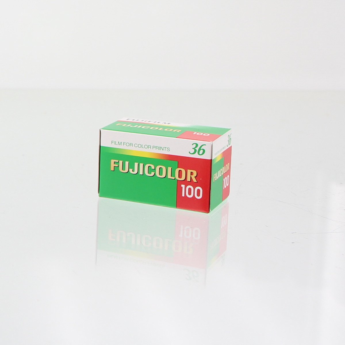 EXPIRED Fujifilm Fujicolor 100 film 135/36 (Exp date 07/2010)
