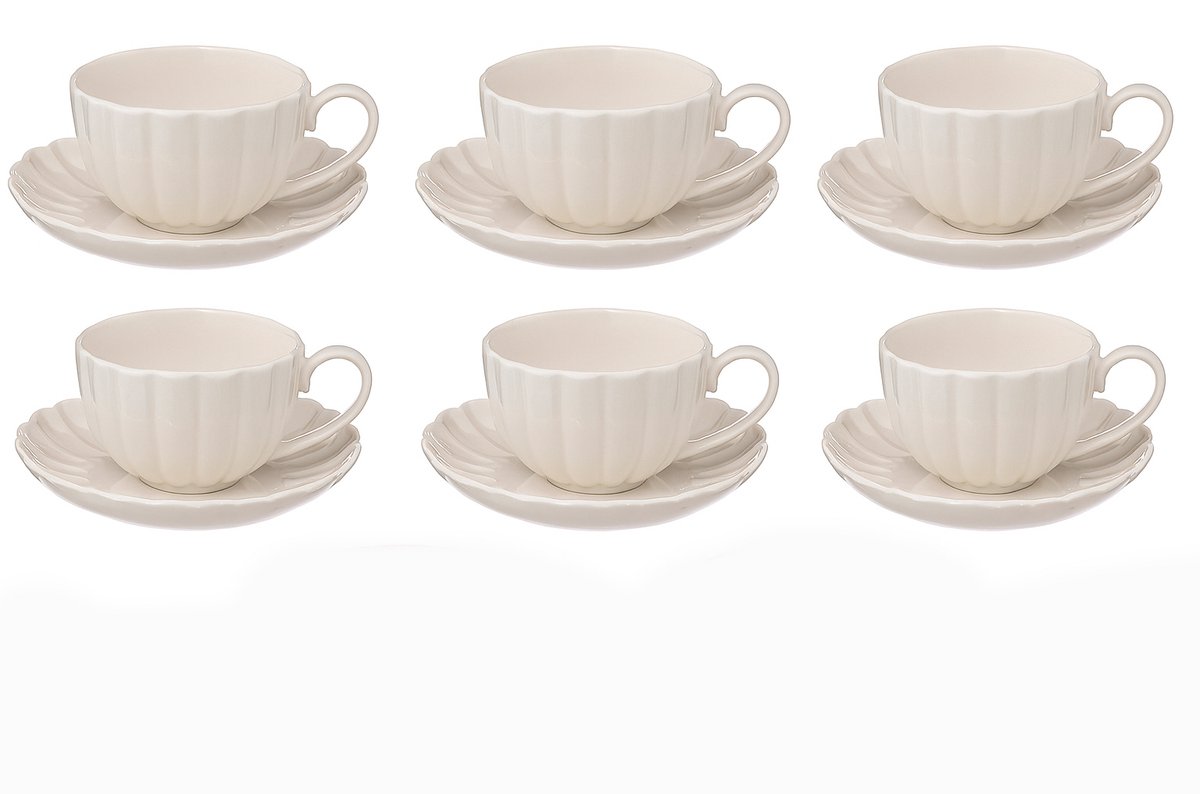 Set van 6 Witte Porseleinen Koffiekopjes met Schotel – 22 cl – Elegant Geribbeld Design