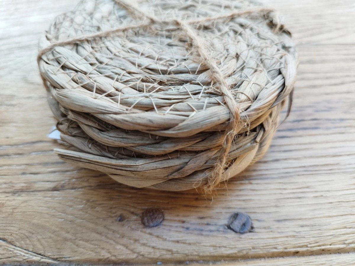 Beker onderzetters raffia
