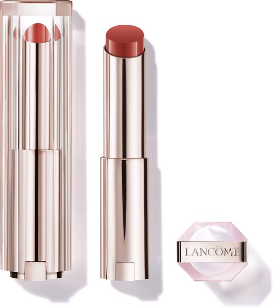 Een koraalkleurige lippenbalsem met gouden accenten en een transparante huls, naast een geopende huls.