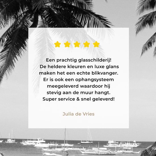 MuchoWow® Glasschilderij 150x100 cm - Schilderij acrylglas - Palmbomen en ligstoelen op het strand van Boracay - zwart wit - Foto op glas - Schilderijen