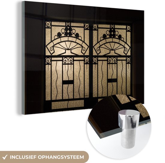 MuchoWow® Glasschilderij 120x80 cm - Schilderij acrylglas - Deur met ijzerwerk in Art Deco-stijl - Foto op glas - Schilderijen