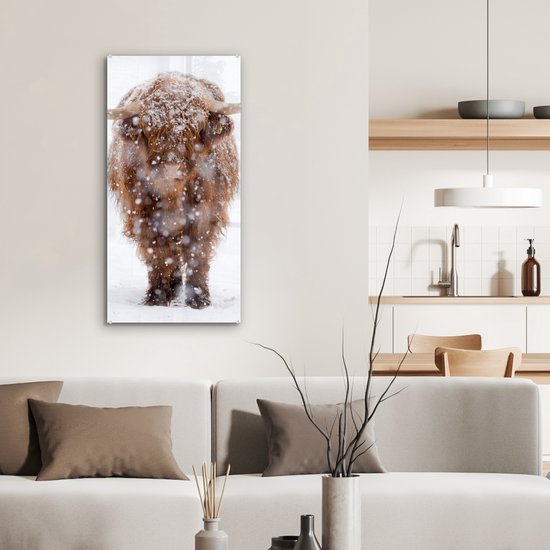 MuchoWow® Peinture sur verre 40x80 cm - Peinture acrylique sur verre - Highlander écossais - Vache - Neige - Photo sur verre - Peintures