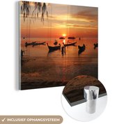 MuchoWow® Glasschilderij 50x50 cm - Schilderij acrylglas - Silhouet Sairee strand op Koh Tao in Thailand - Foto op glas - Schilderijen