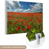 MuchoWow® Glasschilderij 30x20 cm - Schilderij acrylglas - Spierwitte wolken boven een klaprozenveld - Foto op glas - Schilderijen