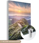 MuchoWow® Glasschilderij 60x80 cm - Schilderij acrylglas - Bergen - Zon - Natuur - Foto op glas - Schilderijen