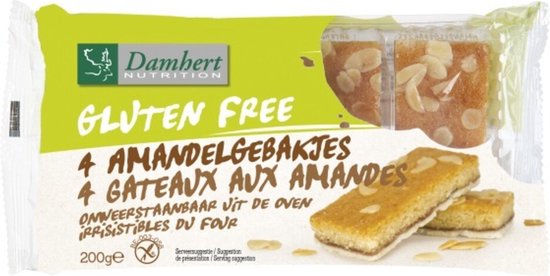 Glutenvrije amandelgebakjes in verpakking, met zicht op de vier gebakjes, waarvan één opengesneden is.