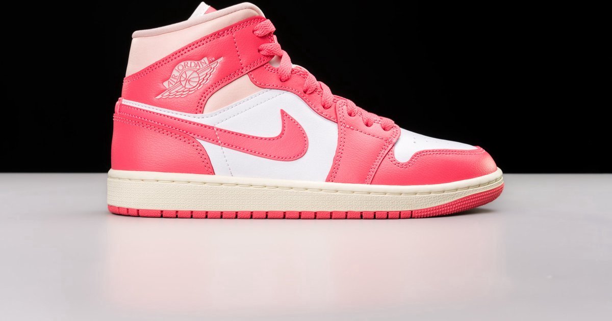 Air jordan 1 mid online maat 36