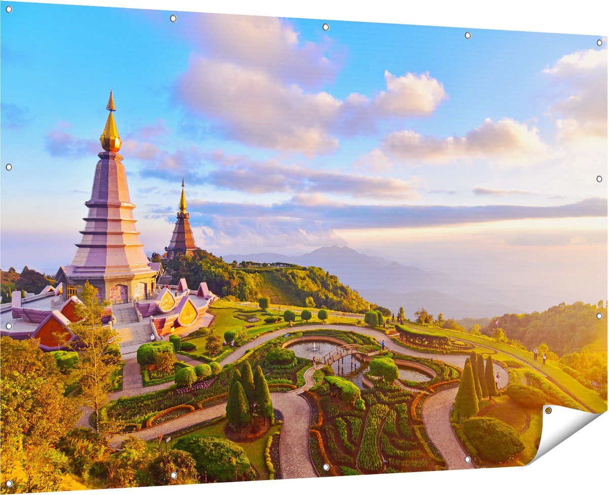 Gards Tuinposter Pagode Tempels in de Inthanon Berg in Thailand - 180x120 cm - Tuindoek - Tuindecoratie - Wanddecoratie buiten - Tuinschilderij Multikleur