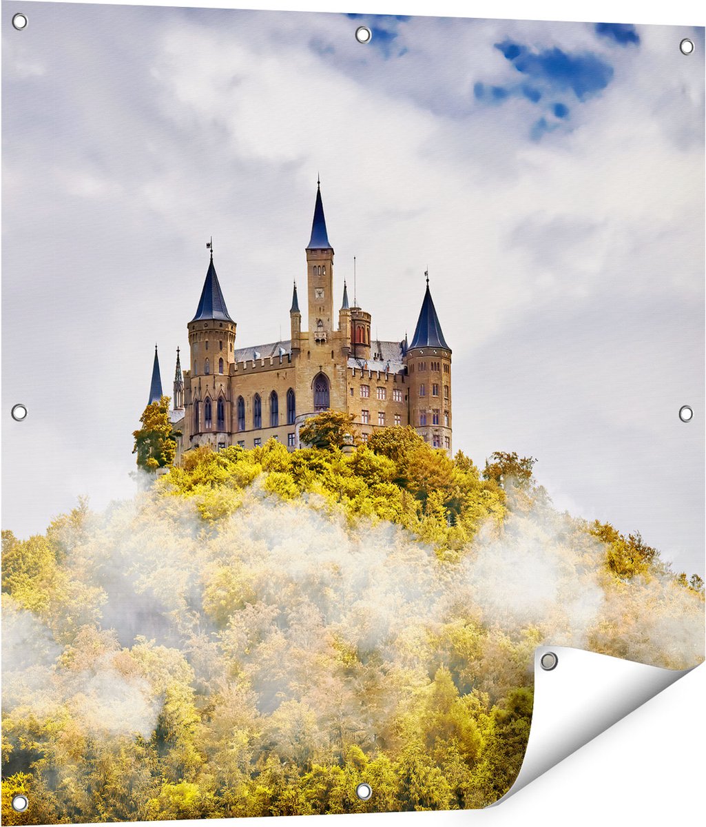 Gards Tuinposter Kasteel op de Berg in het Bos - 80x80 cm - Tuindoek - Tuindecoratie - Wanddecoratie buiten - Tuinschilderij Multikleur