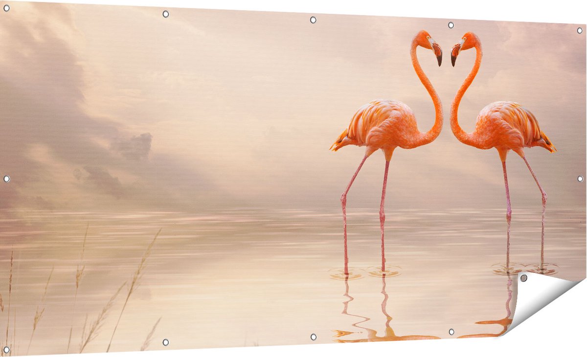 Gards Tuinposter Twee Flamingo's in een Hartjes Vorm - 180x90 cm - Tuindoek - Tuindecoratie - Wanddecoratie buiten - Tuinschilderij Multikleur