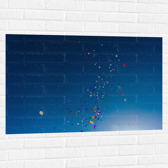 Muursticker - Lucht Vol Gekleurde Ballonnen - 105x70 cm Foto op Muursticker