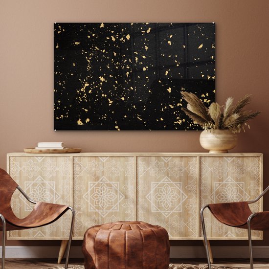 ® Glasschilderij 120x80 cm - Schilderij acrylglas - Gouden vlokken op een zwarte achtergrond - Foto op glas - Muurdecoratie woonkamer - Wanddecoratie slaapkamer - Schilderijen