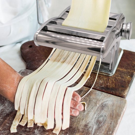 Pastamachine - Pastamaker - RVS - 3-in-1 Zilver - 7 Verschillende Standen - Lasagne - Spaghetti - Tortellini