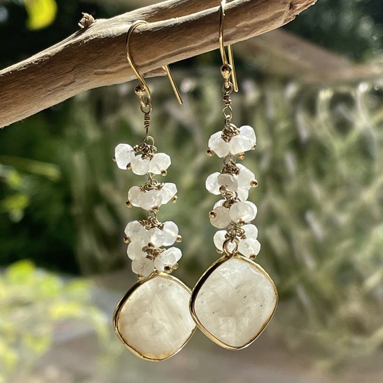 Boucles d'oreilles pendantes dorées avec pierre de lune arc-en-ciel - Argent sterling 925 - plaqué or 14 carats - Pierre Witte - Emballage durable