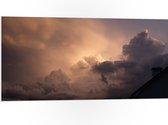 PVC Schuimplaat - Zon achter Donkere Regenwolken - 100x50 cm Foto op PVC Schuimplaat (Met Ophangsysteem)